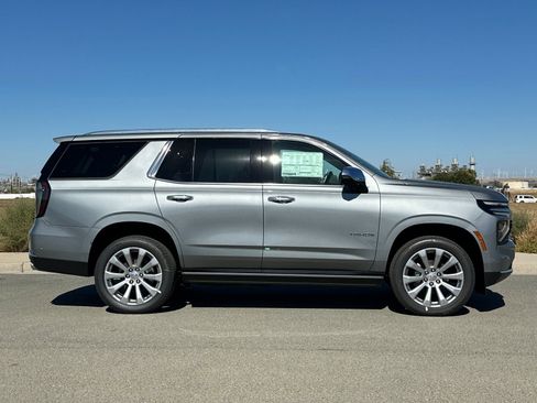 New 2026 Chevrolet Tahoe Premier image 3