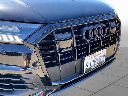 Used 2021 Audi Q7 3.0T Prestige w/ Prestige Package AWD/4WD image 29