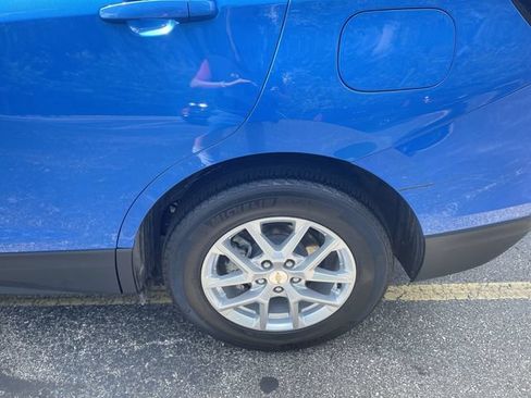 Used 2024 Chevrolet Equinox LT w/ LPO, Floor Liner Package FWD image 31
