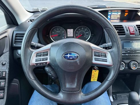 Used 2015 Subaru Forester 2.5i Premium w/ All-Weather Package image 19
