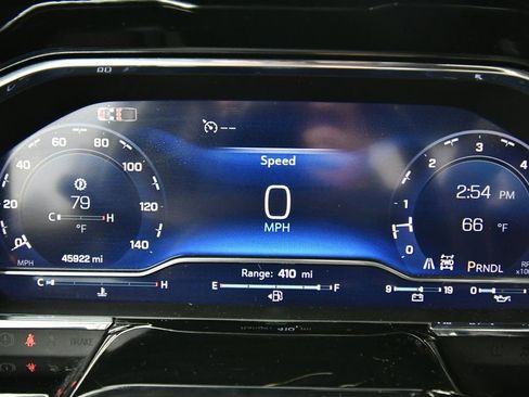 Used 2024 Chevrolet Silverado 2500 LT image 48