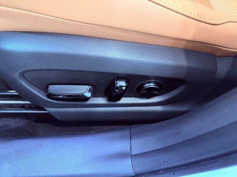 Used 2025 Lexus UX 300h FWD w/ Accessory Package (Z1) image 20