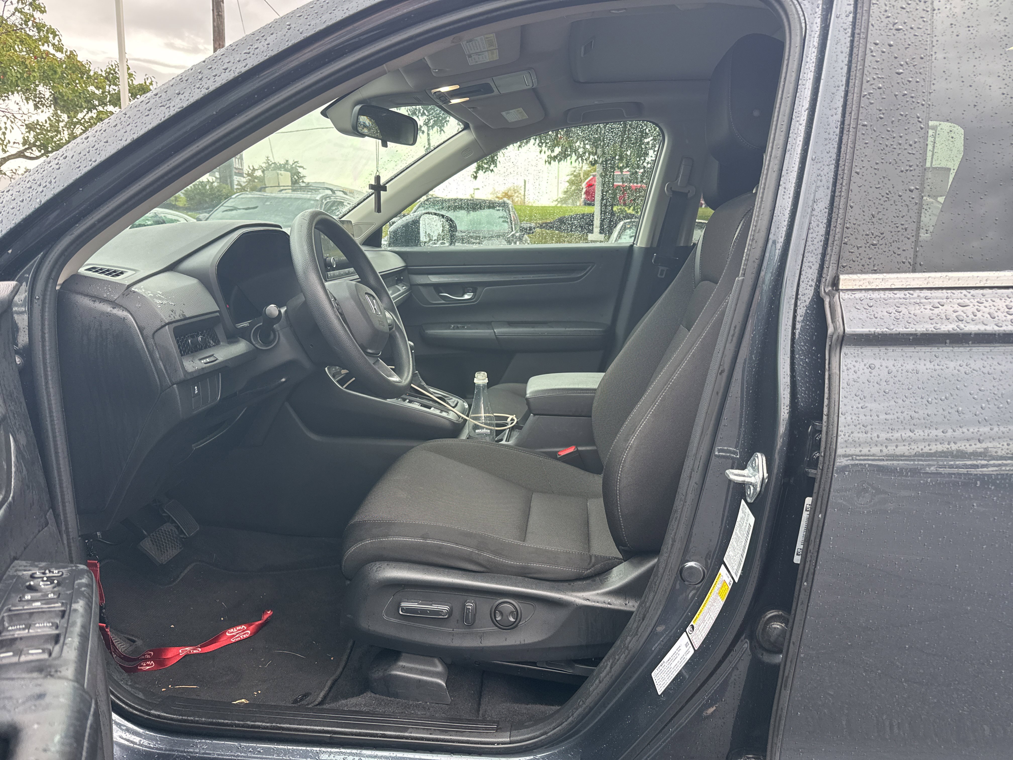 Used 2025 Honda CR-V EX image 5