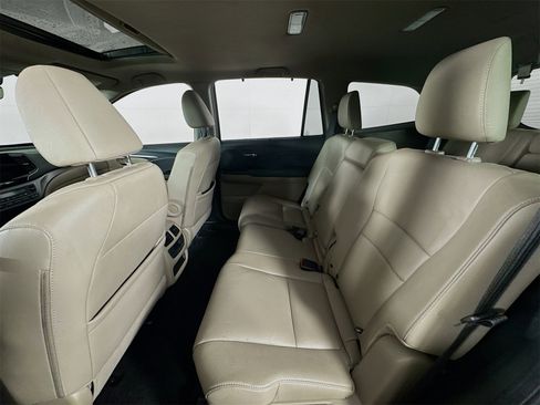 Used 2022 Honda Pilot Special Edition image 18