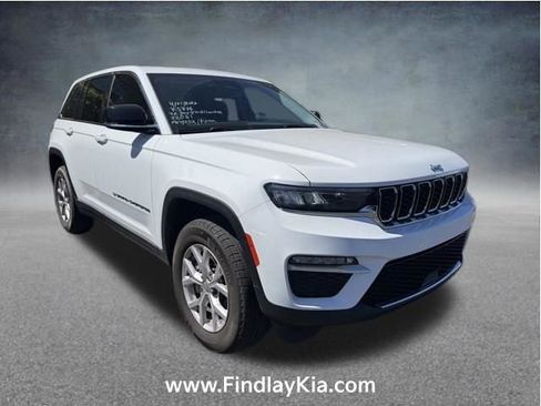 Used 2022 Jeep Grand Cherokee Limited AWD/4WD image 2