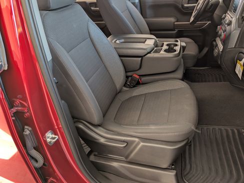 Used 2021 Chevrolet Silverado 1500 LT RWD image 20