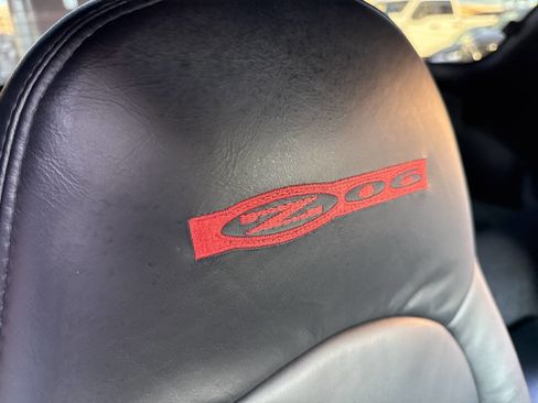 Used 2003 Chevrolet Corvette Z06 w/ Memory Package, 3 Drivers image 33