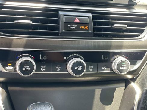 Used 2020 Honda Accord LX image 9
