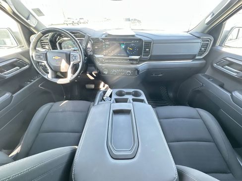 Used 2023 Chevrolet Silverado 1500 LT image 19