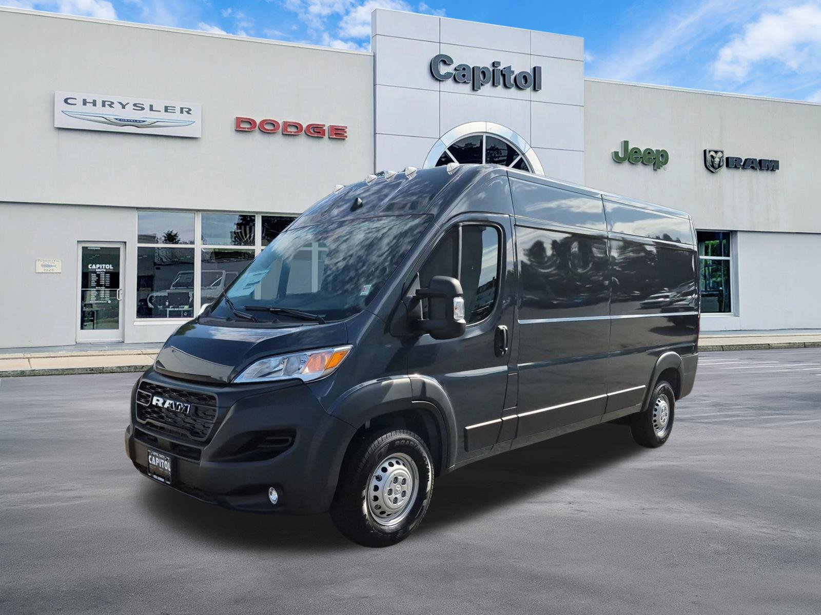 New 2026 RAM ProMaster 2500 w/ Convenience Group FWD image 7