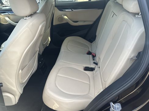 Used 2018 BMW X1 xDrive28i image 19