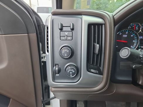 Used 2018 GMC Sierra 1500 SLT image 20