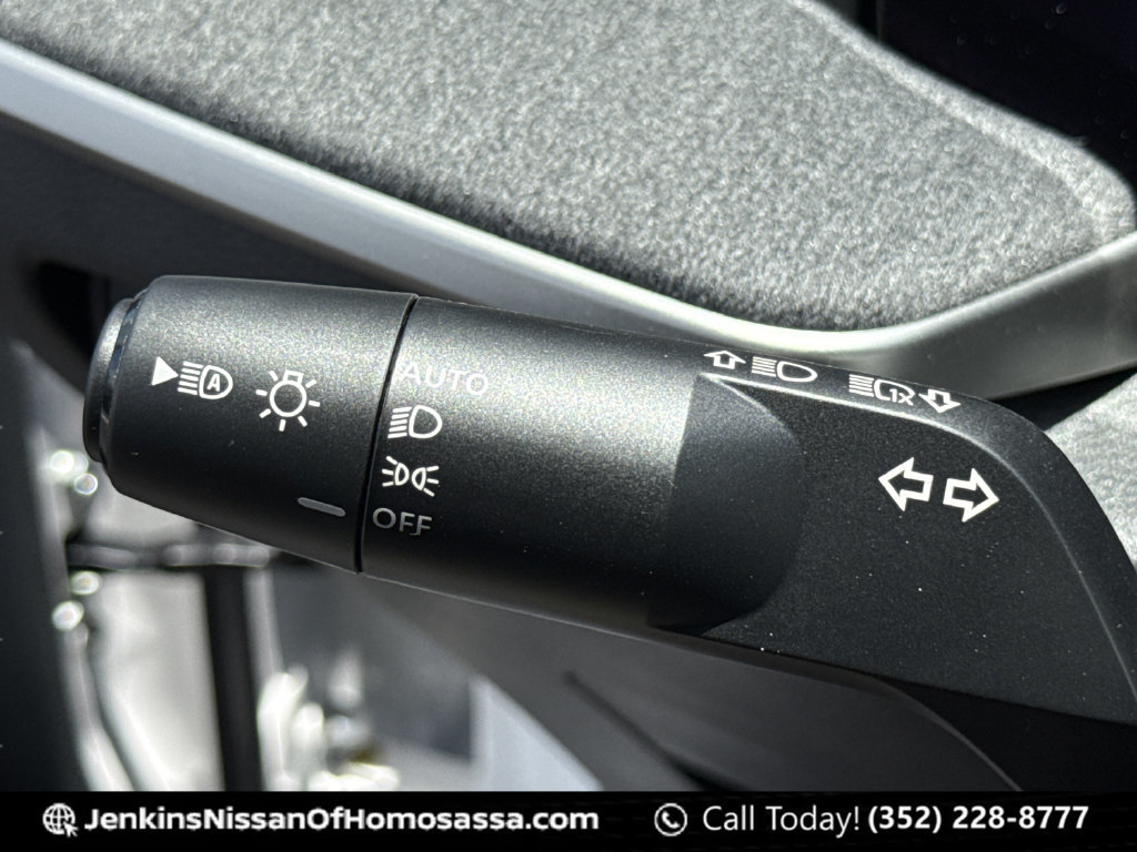 New 2026 Nissan Kicks SV w/ Cold Weather Package FWD image 40