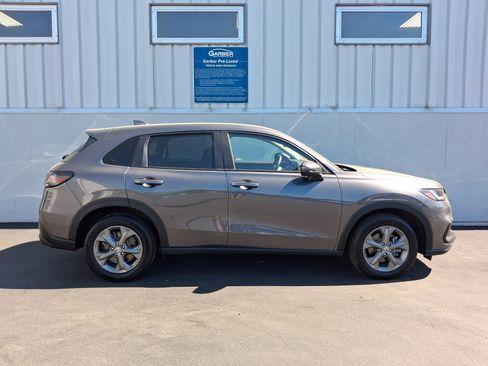 Used 2026 Honda HR-V LX image 9