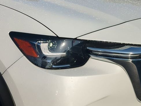 Used 2024 MAZDA CX-90 Plug-In Hybrid w/ Premium Pkg image 10