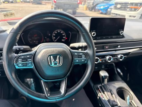 Used 2024 Honda Civic Sport image 10