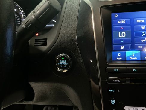 Used 2018 Ford Explorer Sport w/ Equipment Group 401A image 27