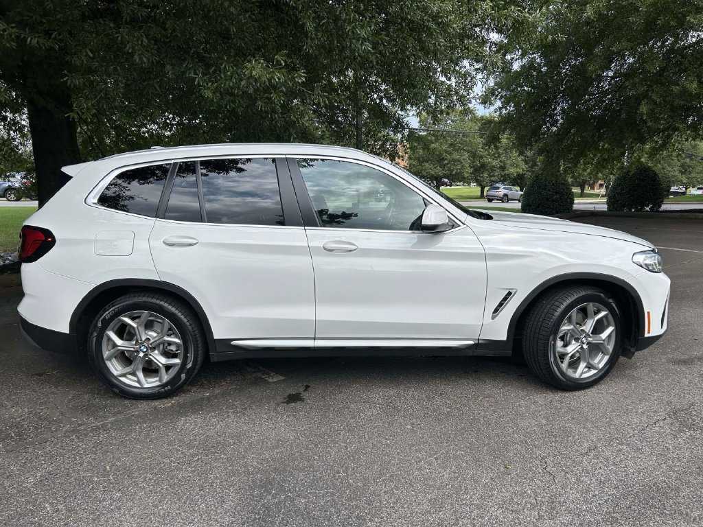 Used 2022 BMW X3 sDrive30i w/ Convenience Package RWD image 2