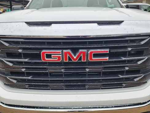 New 2026 GMC Sierra 1500 Pro w/ Pro Value Package image 10
