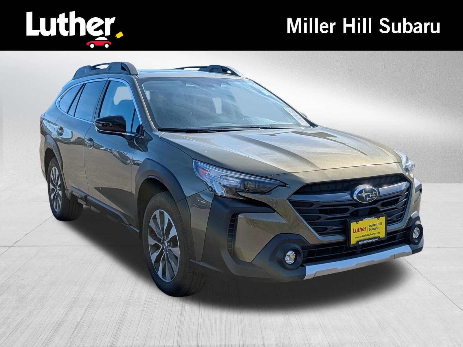 Used 2025 Subaru Outback Limited w/ Tech Package 3 AWD/4WD image 1