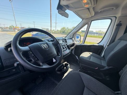 Used 2018 RAM ProMaster 3500 w/ Premium Appearance Group image 14