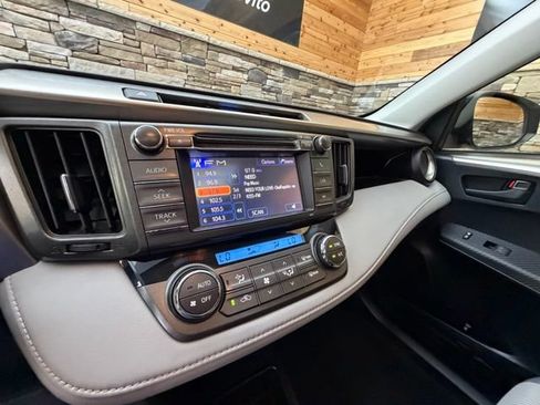Used 2013 Toyota RAV4 XLE AWD/4WD image 21