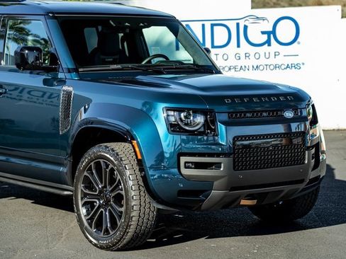 Certified 2026 Land Rover Defender 110 OCTA image 5