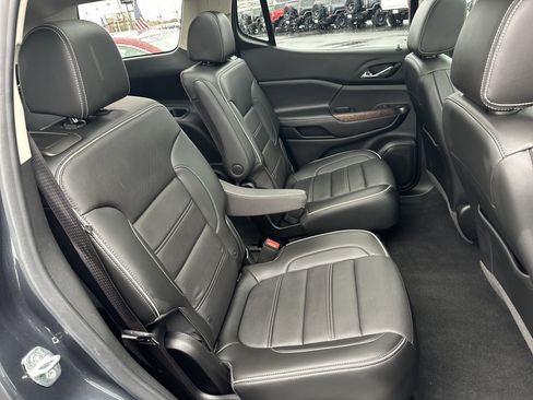 Used 2021 GMC Acadia Denali image 19
