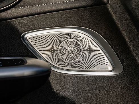 Certified 2023 Mercedes-Benz EQE 350+ 4MATIC SUV w/ AMG Line Exterior Package image 23