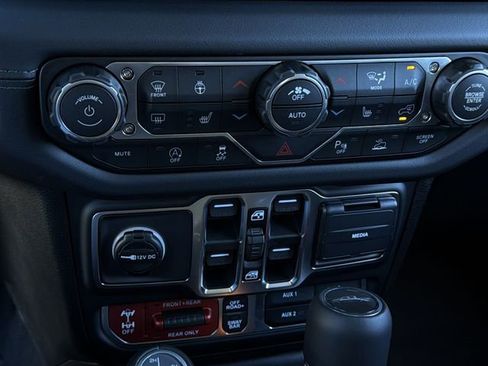 New 2026 Jeep Gladiator Rubicon AWD/4WD image 24