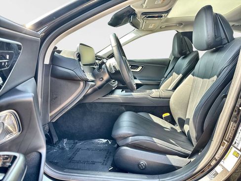 Used 2026 Mercedes-Benz E 350 4MATIC Sedan image 10