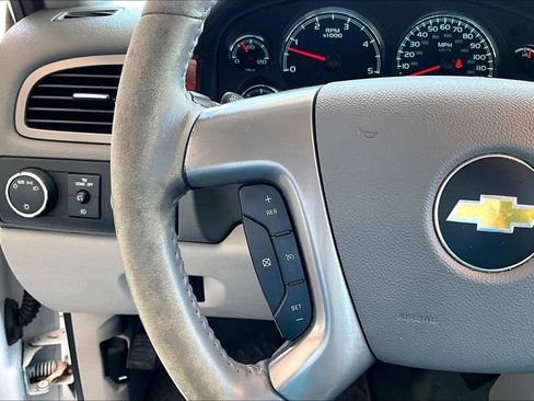 Used 2013 Chevrolet Silverado 2500 LTZ w/ LTZ Plus Package AWD/4WD image 7