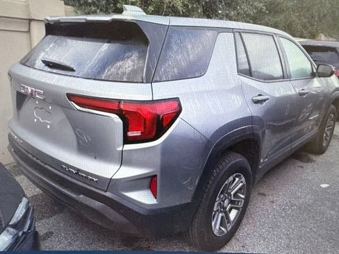 Used 2025 GMC Terrain Elevation AWD/4WD image 3