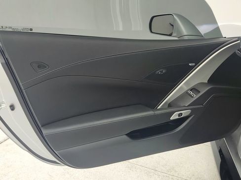 Used 2017 Chevrolet Corvette Z06 image 24