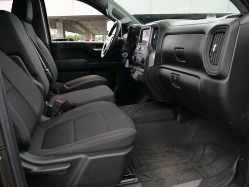 Used 2022 Chevrolet Silverado 2500 Custom w/ Gooseneck/5TH Wheel Package AWD/4WD image 33