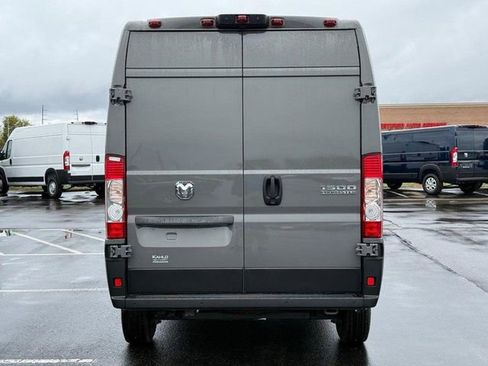New 2025 RAM ProMaster 1500 w/ Convenience Group image 4