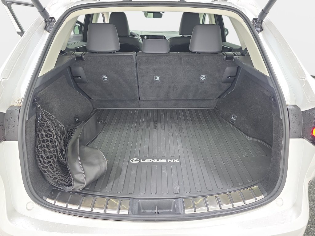 Used 2024 Lexus NX 350 AWD w/ Cold Area Package image 35