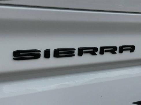 New 2026 GMC Sierra 1500 Elevation w/ Elevation Premium Package AWD/4WD image 10