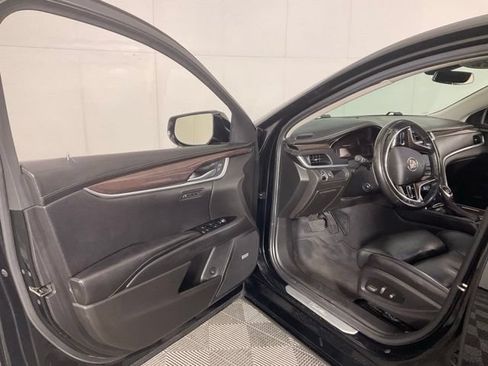 Used 2014 Cadillac XTS Luxury AWD/4WD image 20