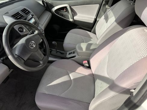 Used 2006 Toyota RAV4 4WD image 5