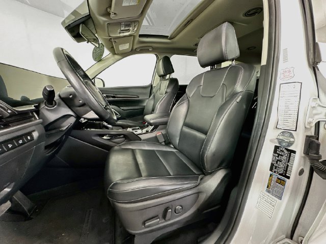 Used 2025 Kia Telluride S AWD/4WD image 4