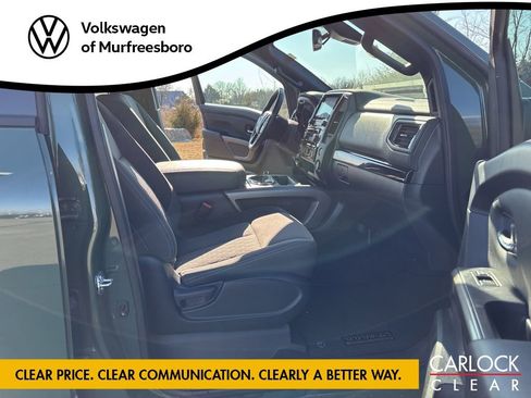 Used 2024 Nissan Titan SV w/ SV Bronze Edition Package image 24