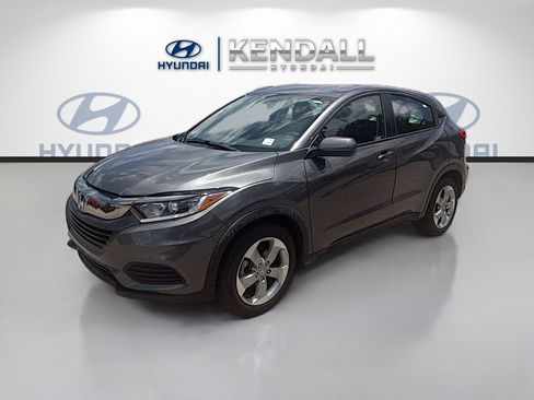 Used 2021 Honda HR-V LX image 3