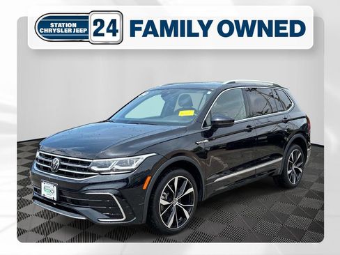 Used 2024 Volkswagen Tiguan SEL R-Line AWD/4WD image 1