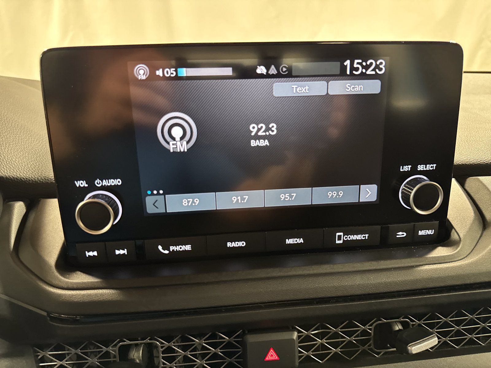Used 2023 Honda Accord EX image 20