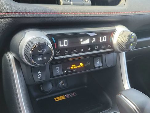 Certified 2024 Toyota RAV4 XSE w/ Weather Package AWD/4WD image 19