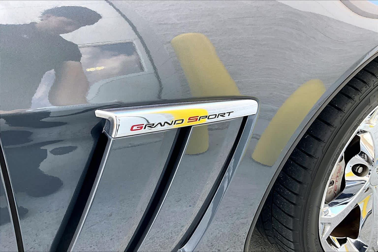 Used 2013 Chevrolet Corvette Grand Sport w/ 3LT Preferred Equipment Group RWD image 27