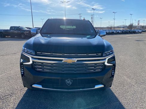 Used 2023 Chevrolet Tahoe Premier AWD/4WD image 9