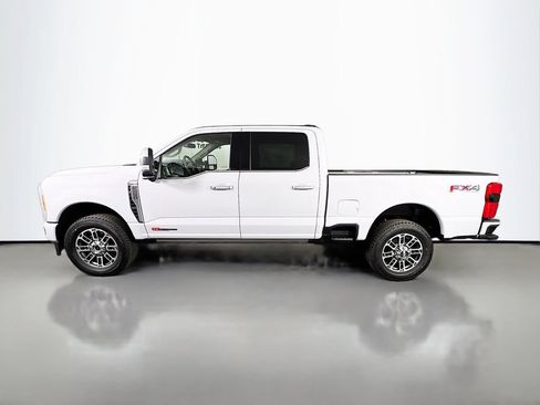 New 2026 Ford F250 Platinum w/ Platinum Plus Package AWD/4WD image 6