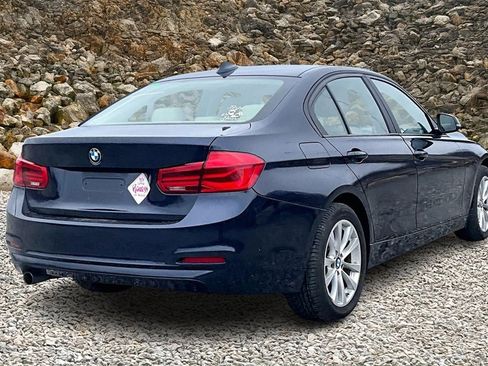 Used 2016 BMW 320i xDrive Sedan image 2